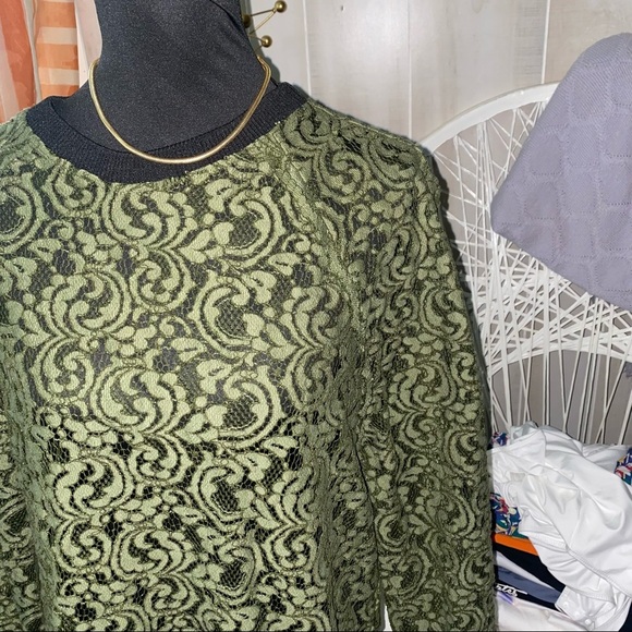 Women's ZARA long Sweatshirt olive Green Lace Top size L - Picture 3 of 6